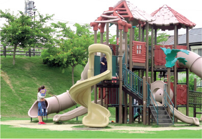 遊びにマジな大人たち