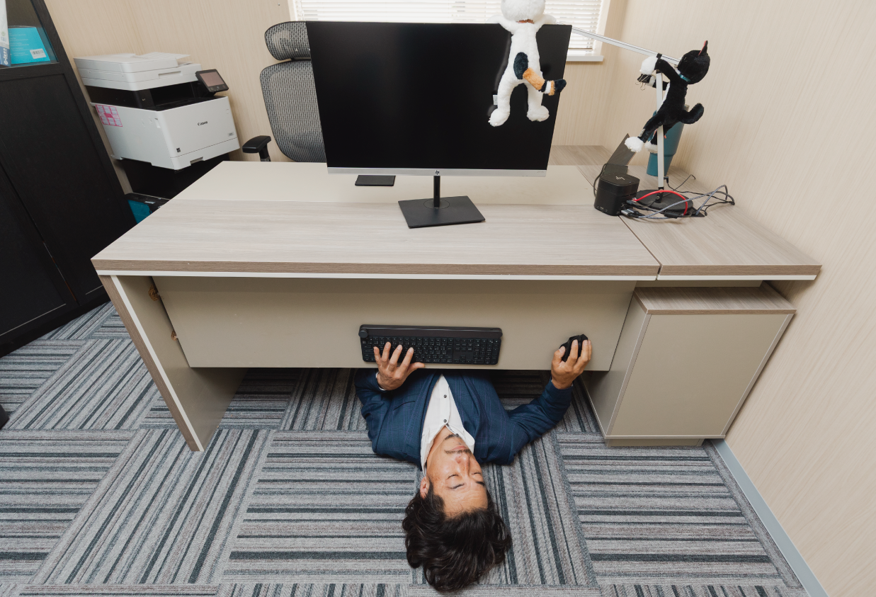 保守・点検・メンテナンス中の社員